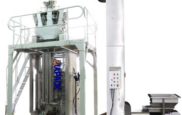 Automatický balicí stroj se čtyřmi těsněními vffs