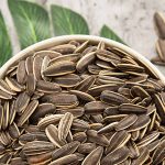 Automatický balicí stroj vffs na 10 kg slunečnicových semínek